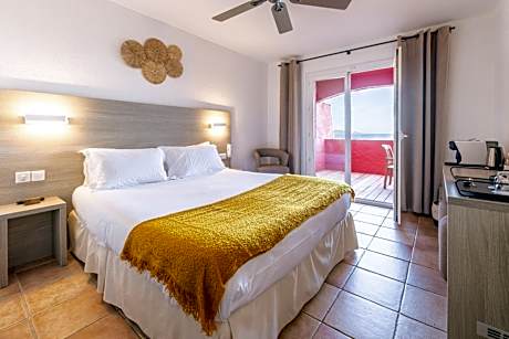 Standard Double Room Sea View