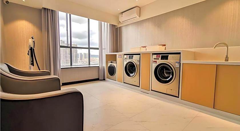 Borrman Hotel Puning International Commodity City Wantaihui