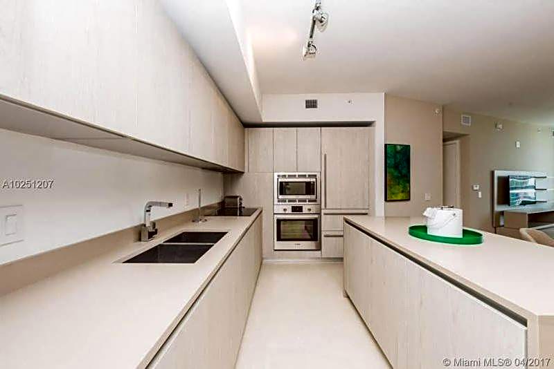 Modern Beachfront Condo with Stunning Ocean View
