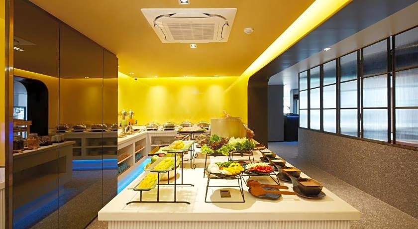 The Quarter Silom by UHG