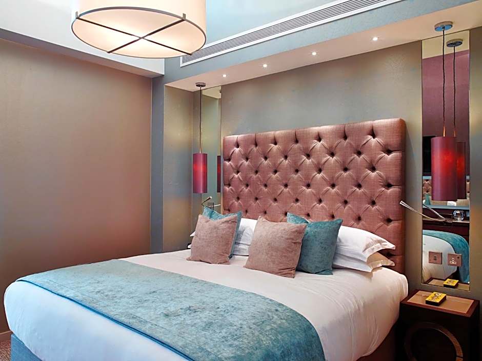 Cheval Three Quays at The Tower of London