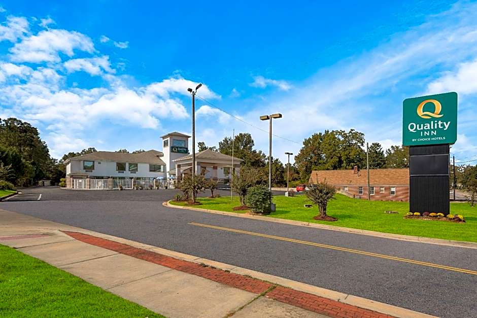 Quality Inn Sandersville