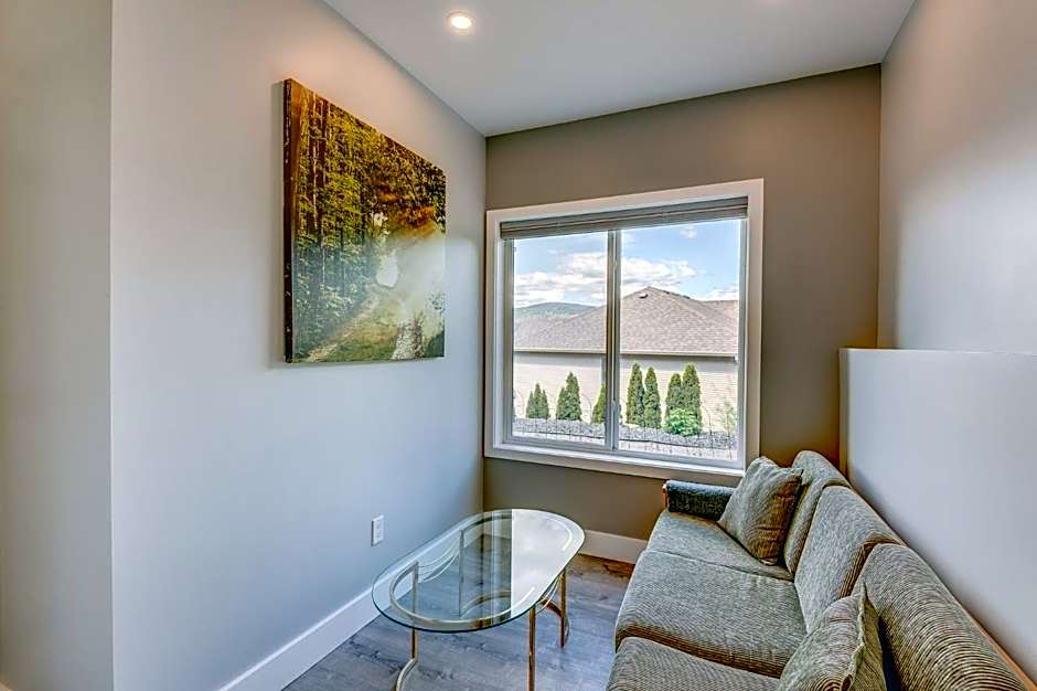 Adela's Bed and Breakfast