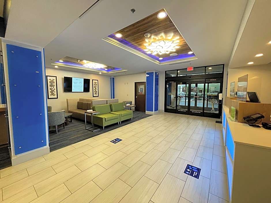 Holiday Inn Express & Suites Columbia - East Elkridge By IHG