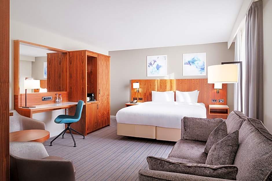 Courtyard by Marriott London Gatwick Airport