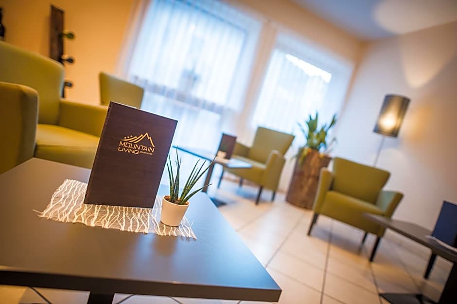 Mountain Living Apartments