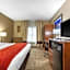 Comfort Inn & Suites Hamilton Place