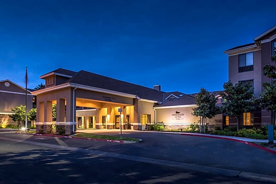 Homewood Suites By Hilton Fresno
