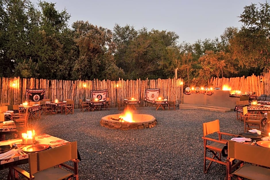 Black Rhino Game Lodge