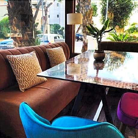 Maison 66 Riviera Hotels