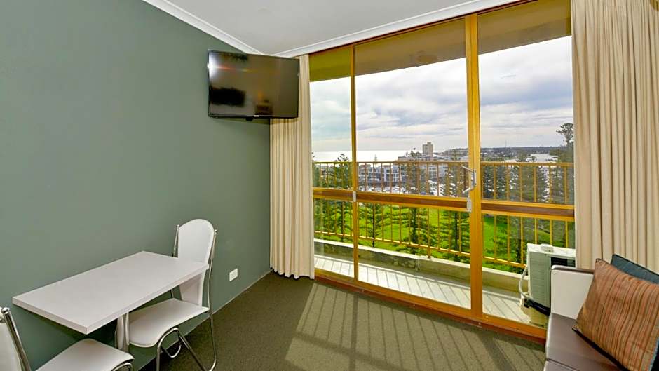 Atlantic Tower Motor Inn