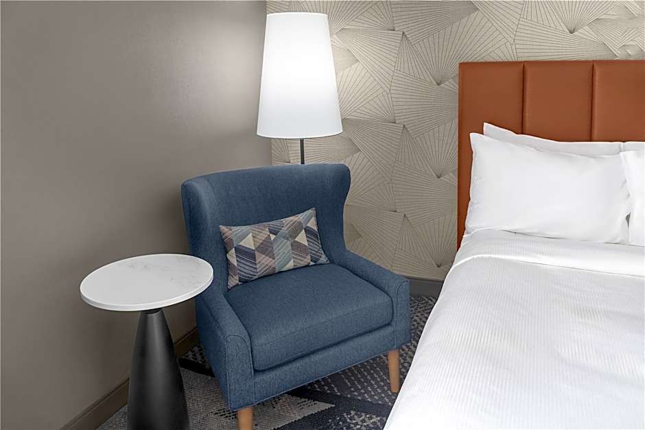 DoubleTree by Hilton Dayton Fairborn