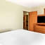 Comfort Inn & Suites Chesapeake