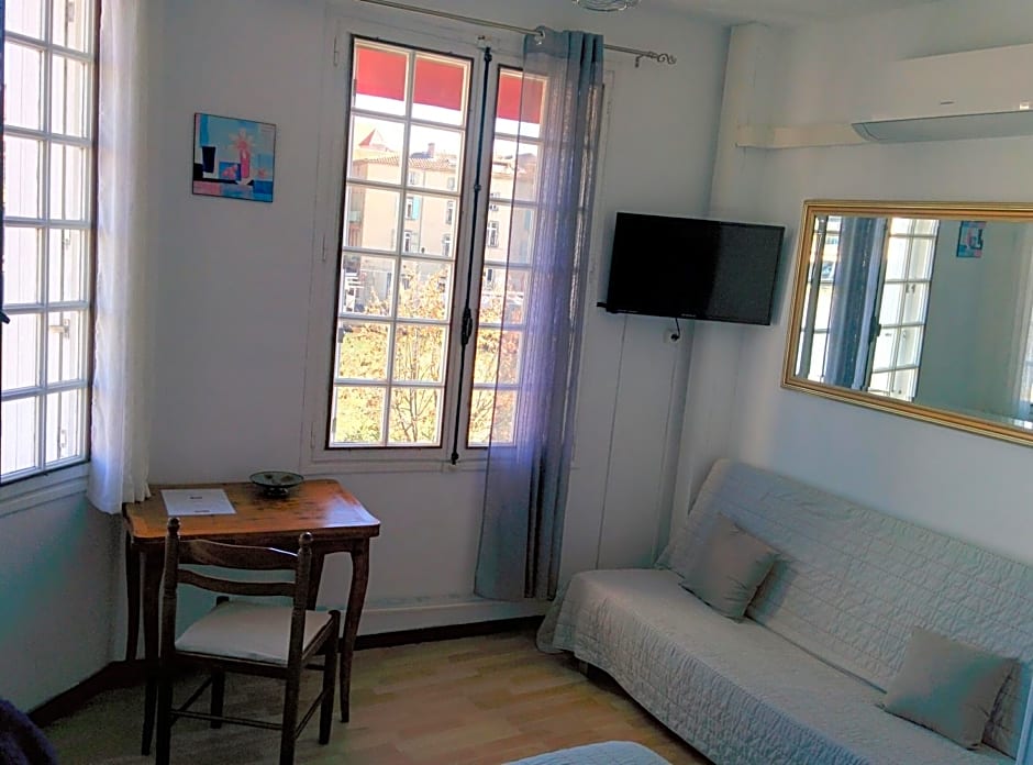 Hotel Araur
