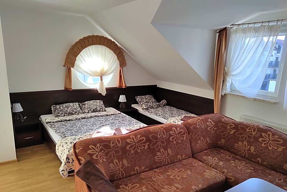 Willa Latarnik - doskonała lokalizacja, blisko atrakcji, 20min do plaży