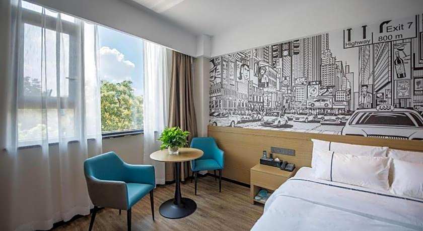 City Comfort Inn Ezhou Wuyue Plaza