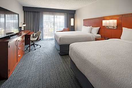 Room, 2 Queen Beds