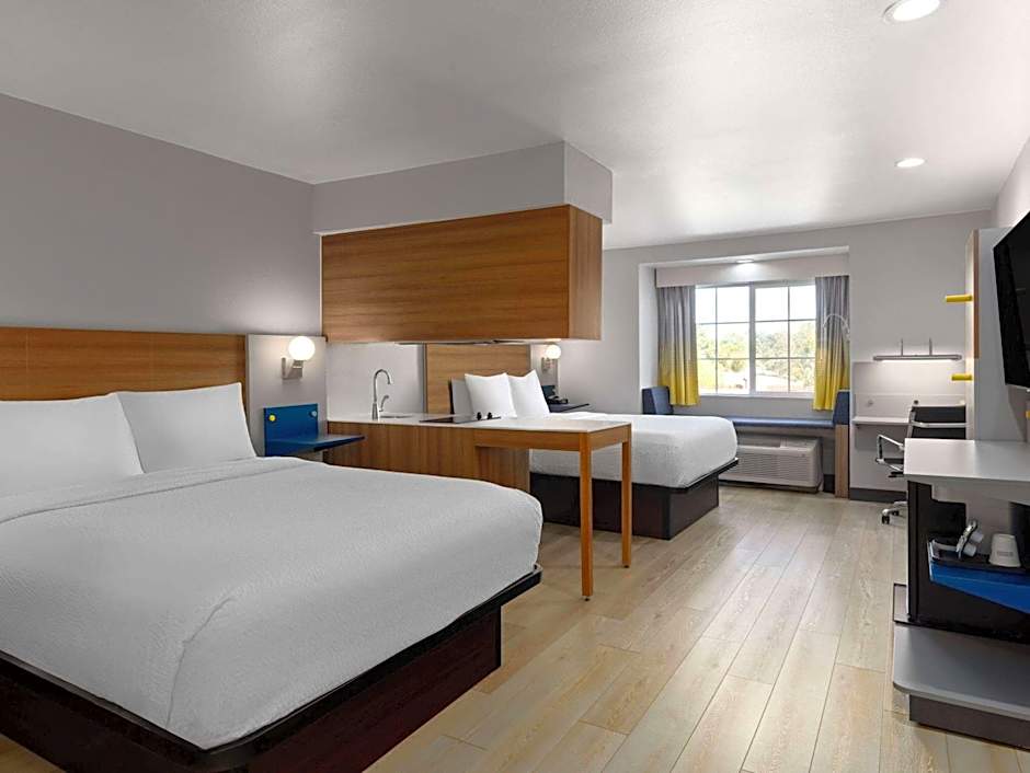 Microtel Inn & Suites By Wyndham Tracy