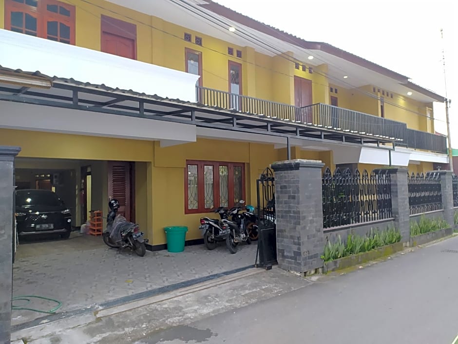 RedDoorz near Prawirotaman Yogyakarta