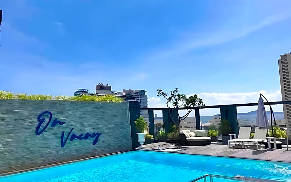 Empress Pattaya Hotel