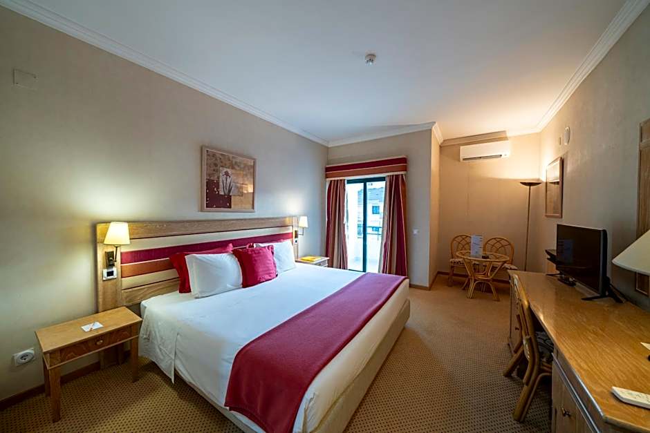 Riviera Hotel