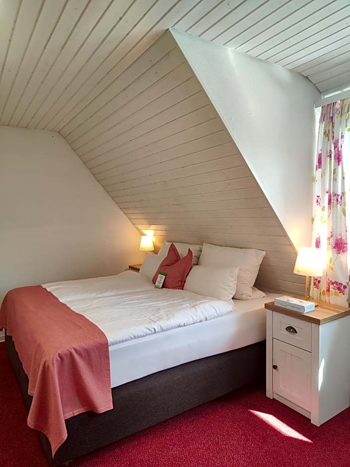 Hotel & Restaurant Zum Reussenstein