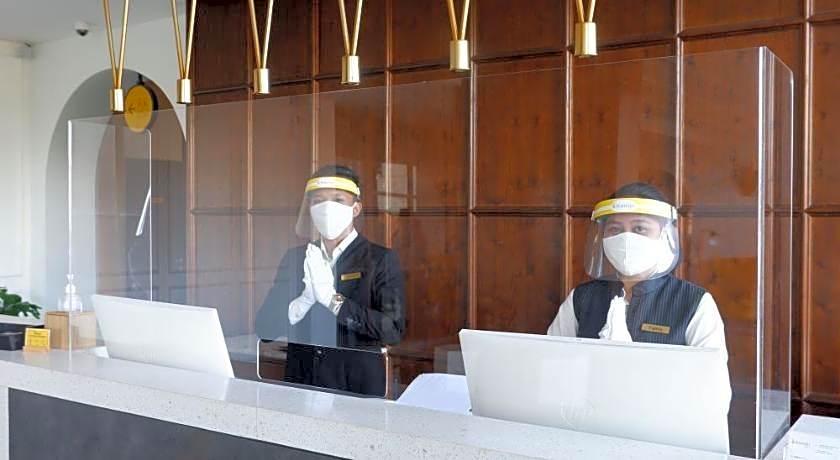 Kampi Hotel Tunjungan - Surabaya