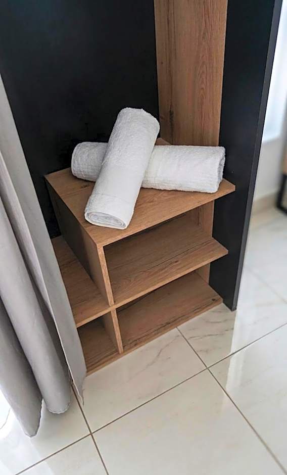 ZAYON HÔTEL ylang
