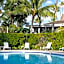 Plantation Hale Suites