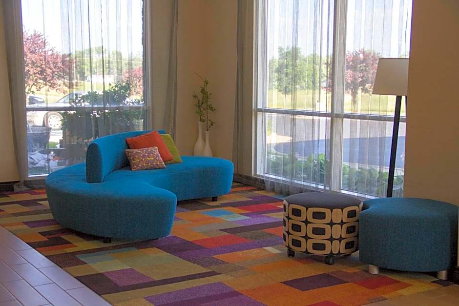 Comfort Inn & Suites