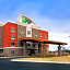 Holiday Inn Express Hotel & Suites Hot Springs