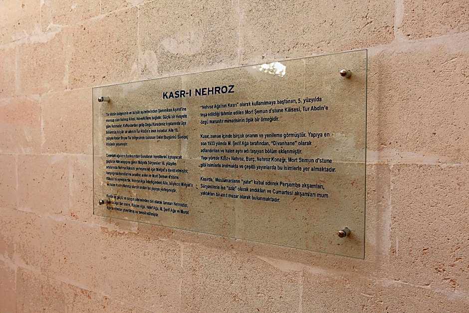 Kasr-i Nehroz Hotel