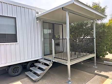 One-Bedroom Bungalow