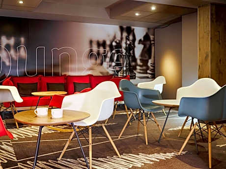 Ibis Arles