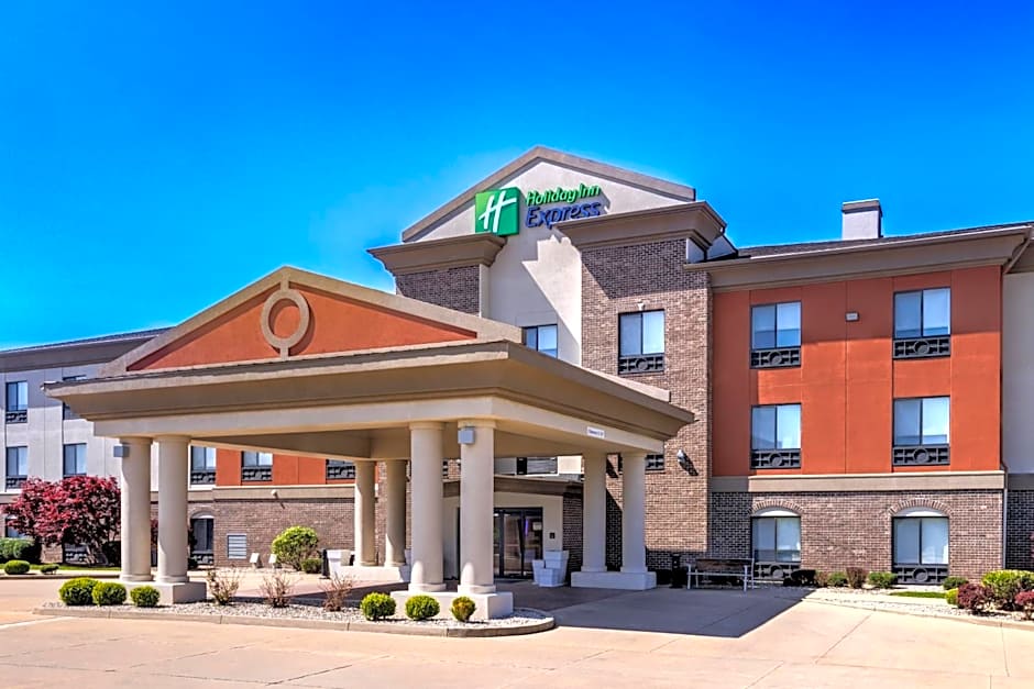 Holiday Inn Express & Suites Shelbyville Indianapolis by IHG