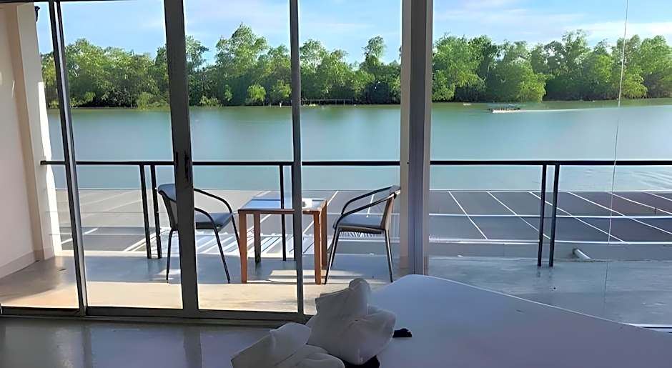 Nopparat Garden Hotel