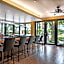 Holiday Inn and Suites Batangas Limapark By IHG