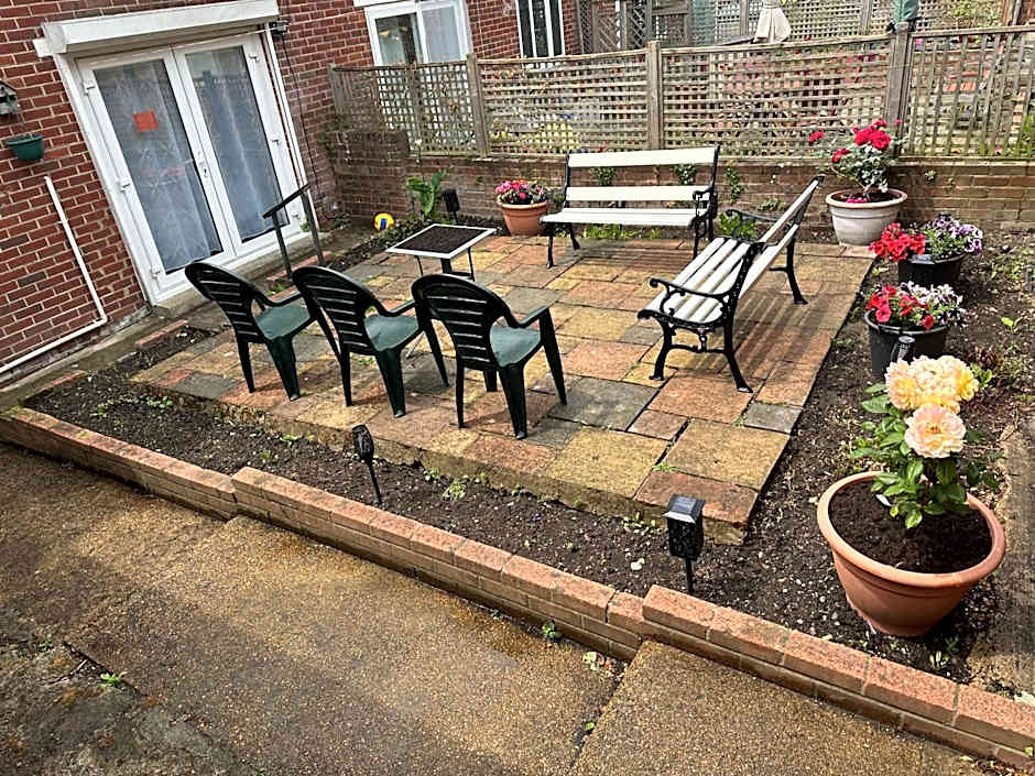 116 maison dieu Road room B in Dover