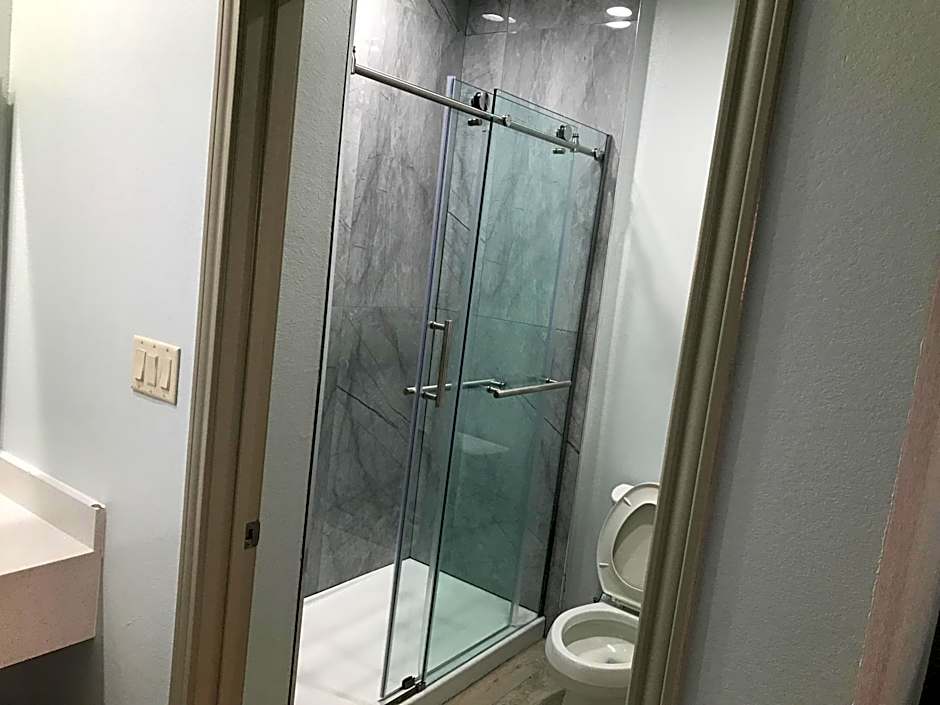 Super 8 by Wyndham Humble/Houston