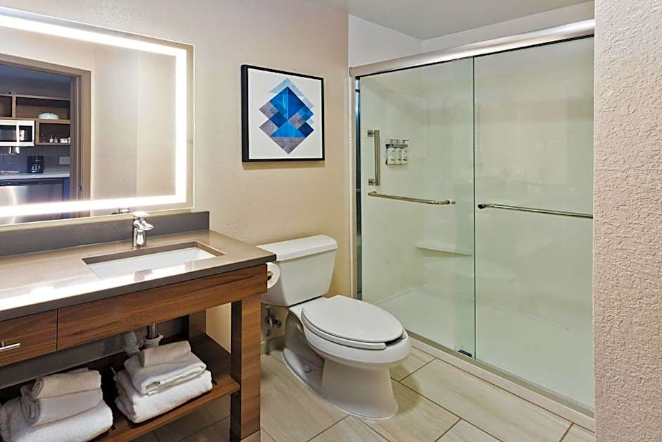 Candlewood Suites Eastchase Park By IHG