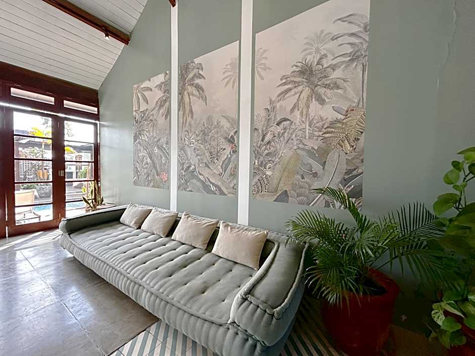 Batu Belig Living Apartment Seminyak