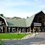 Log Hotel The Maple Lodge
