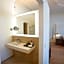 Maxim Suites by Elias Holl