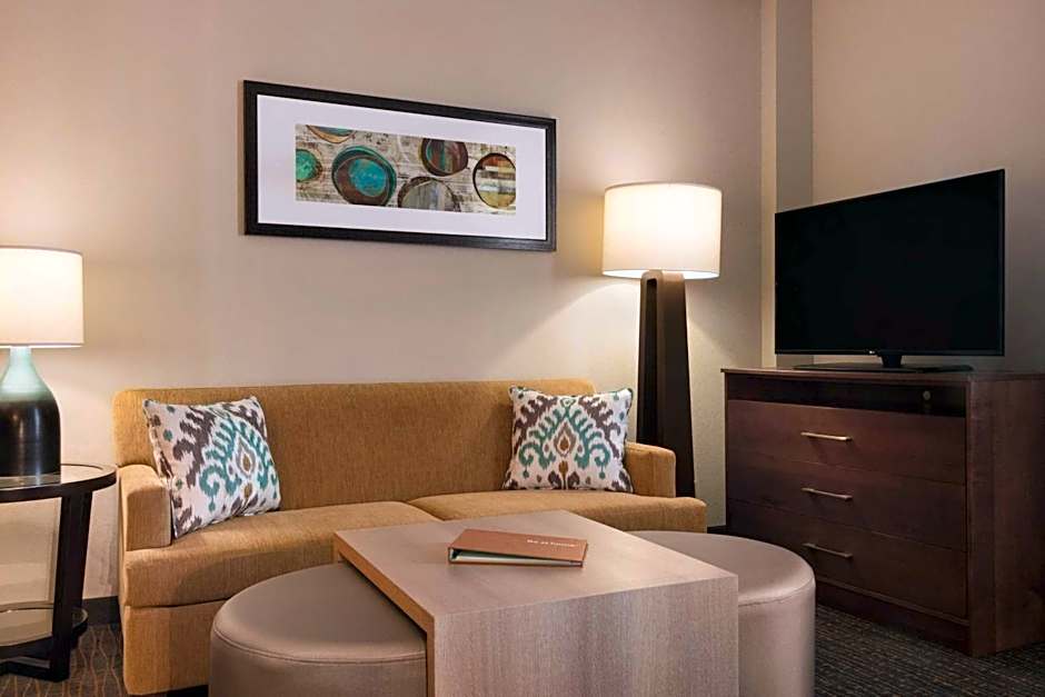 Homewood Suites by Hilton Calgary Downtown