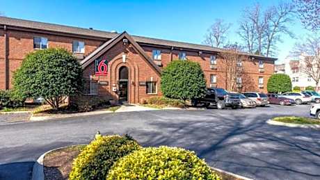 Studio 6 Suites Charlotte, NC - Tyvola Rd-Executive Park