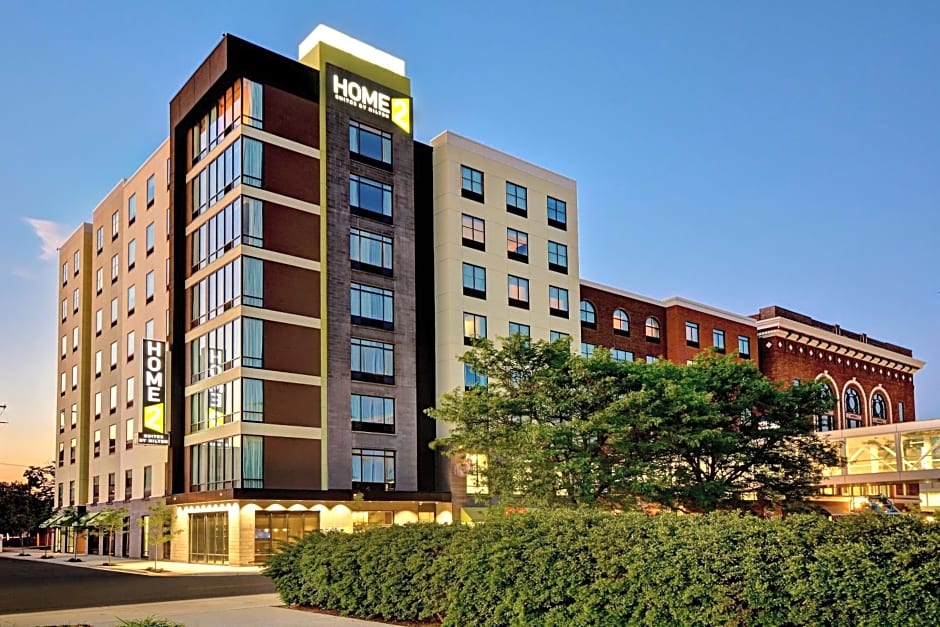 Home2 Suites by Hilton Kalamazoo Downtown, MI