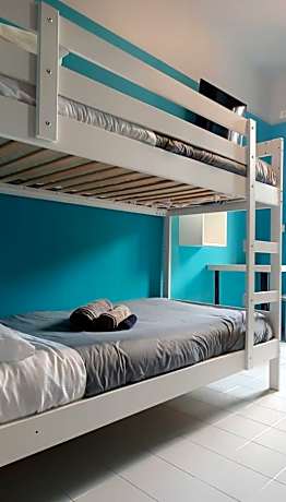 Twin Room with Shared Toilet