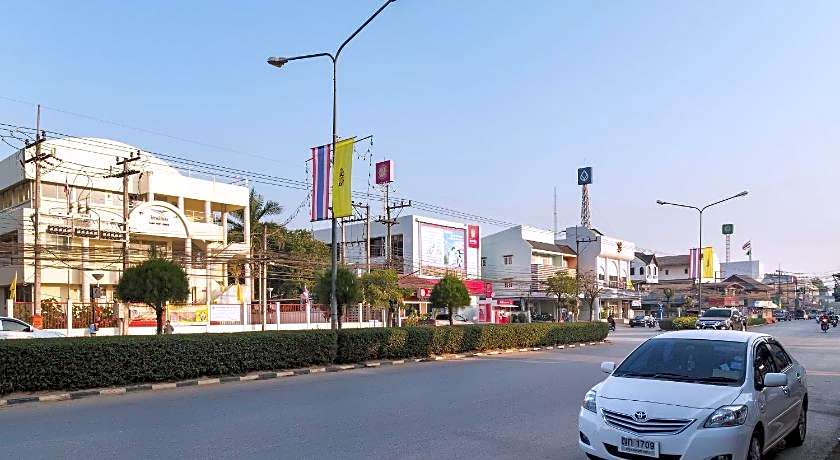 KYP Hotel (โรงแรมขุนยูวเพลส)