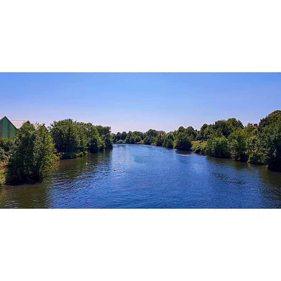 The Gwaelod y Garth Inn