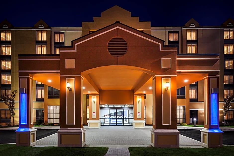 Holiday Inn Express South Portland, an IHG Hotel